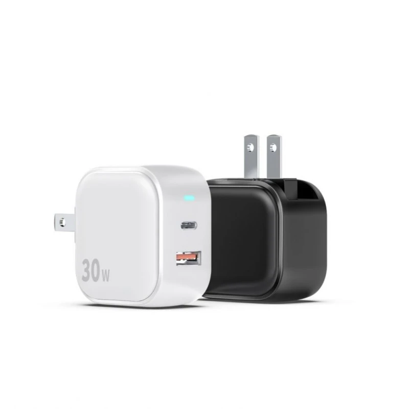 USB-A आणि USB-C सह 30WPD फास्ट चार्जर